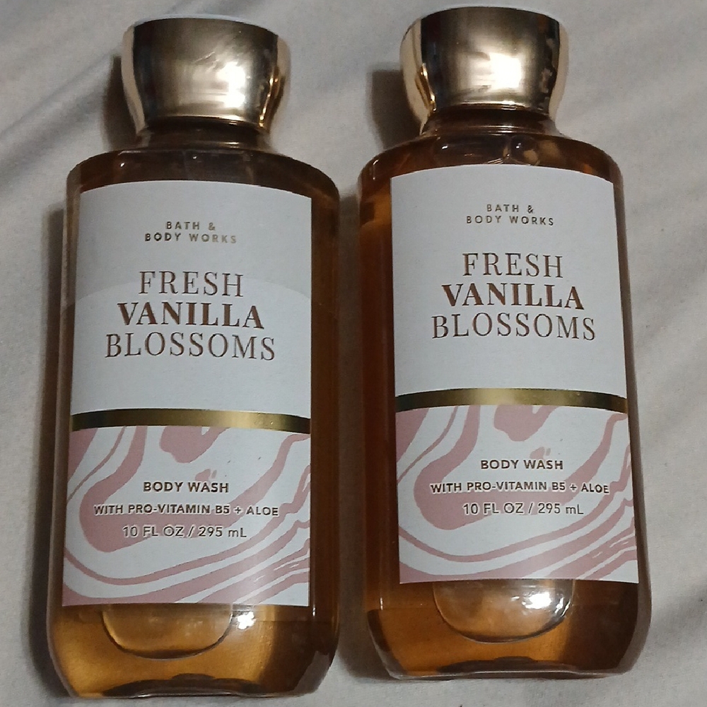 Bath & Body Works Fresh Vanilla Blossoms Body Wash